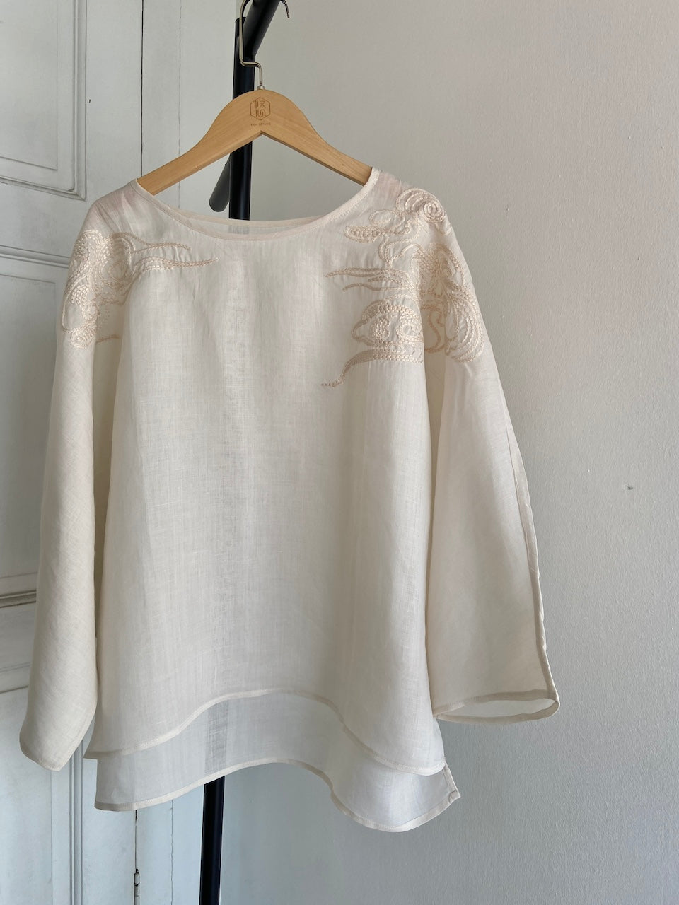 Embroidered Ramie Top in Beige