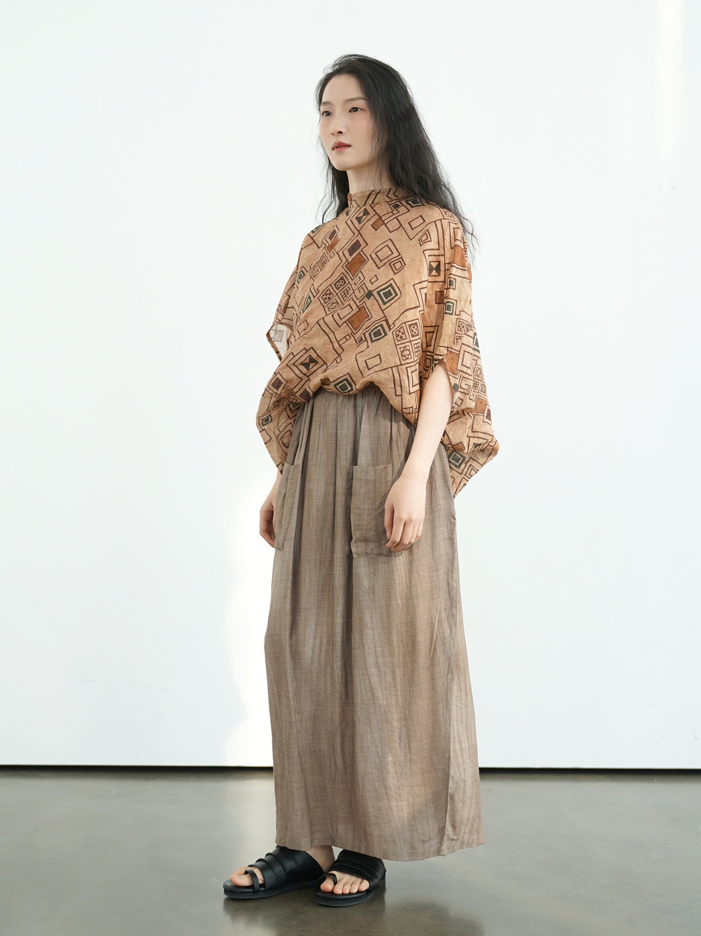 Brown Geometric Print Wide Sleeve Top