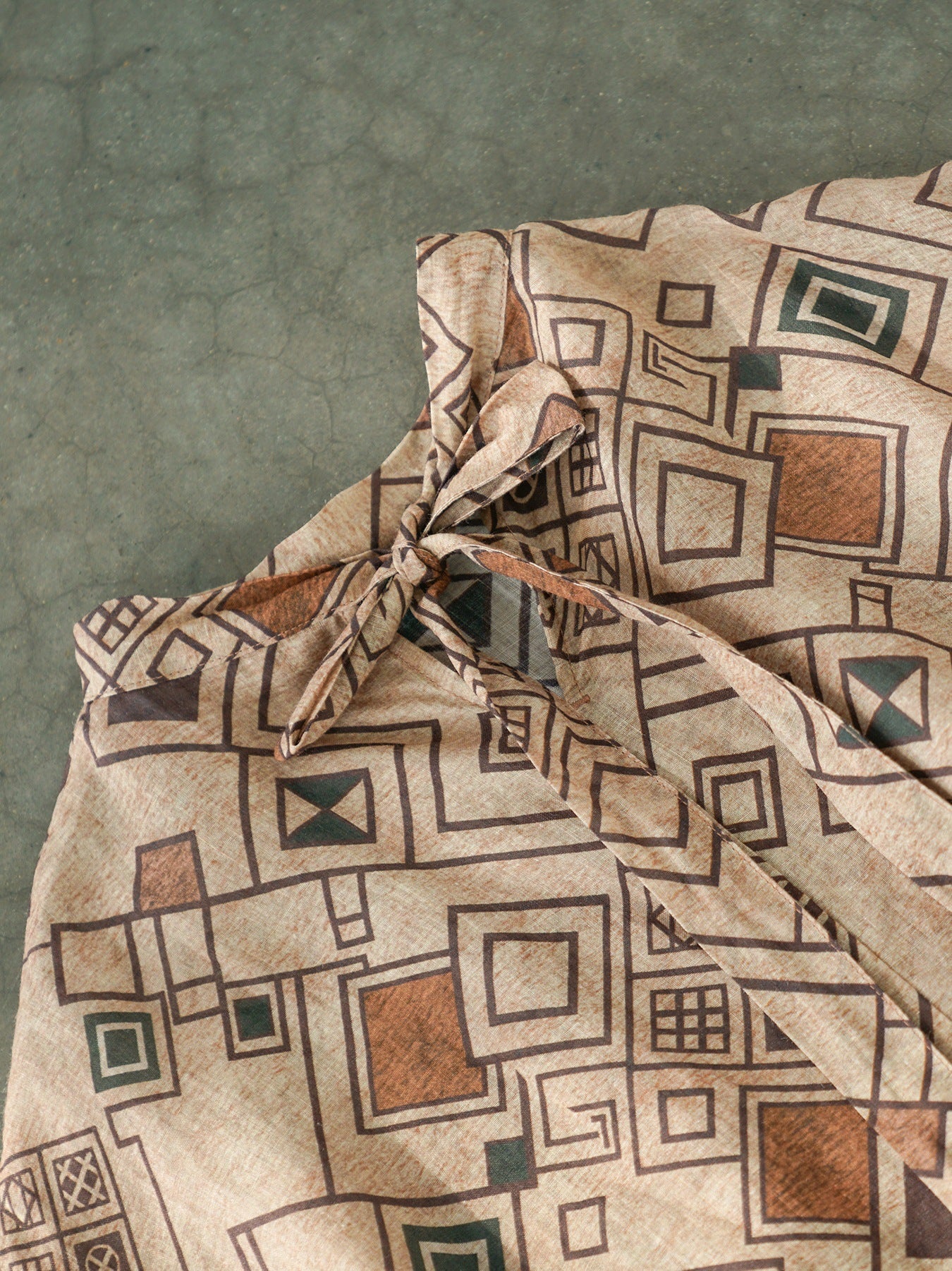 Brown Geometric Print Wide Sleeve Top