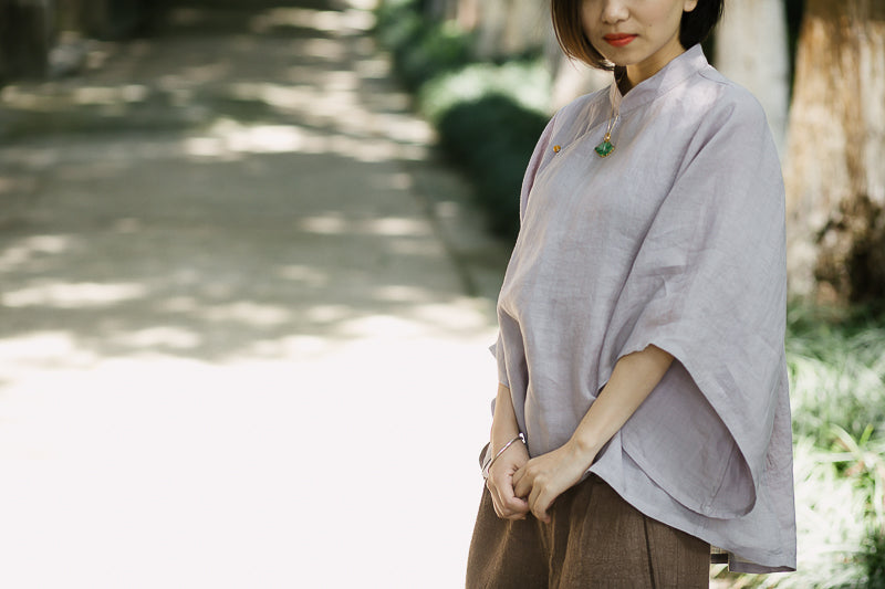 Wide Sleeve Cheongsam Top in Light Grey